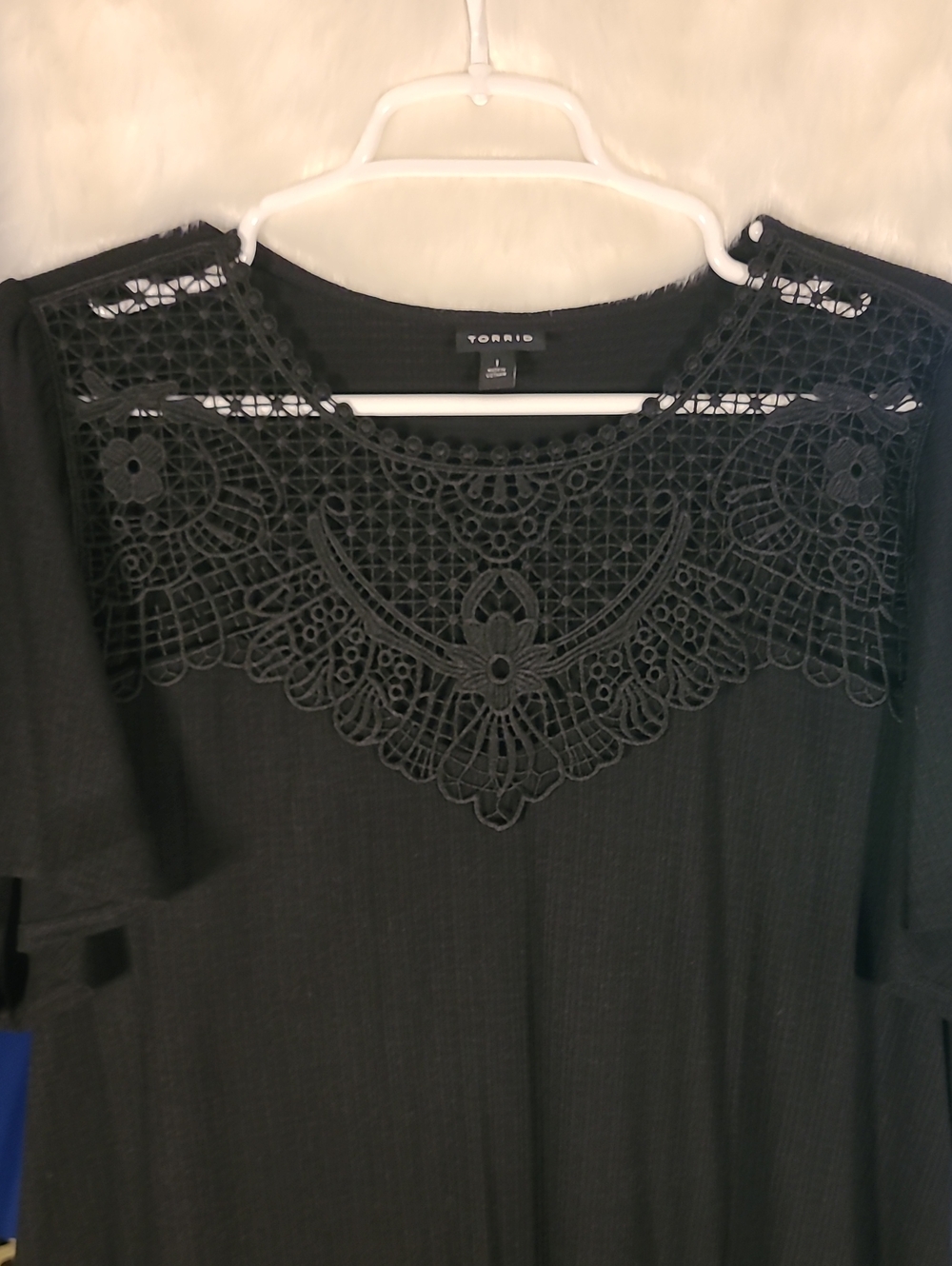 Torrid Mesh Top - Picture 2 of 5